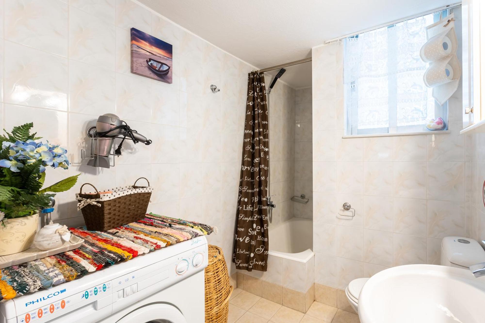 Sofi'S Flat In The City Center, 5Min To The Sea Kalamata Exterior foto