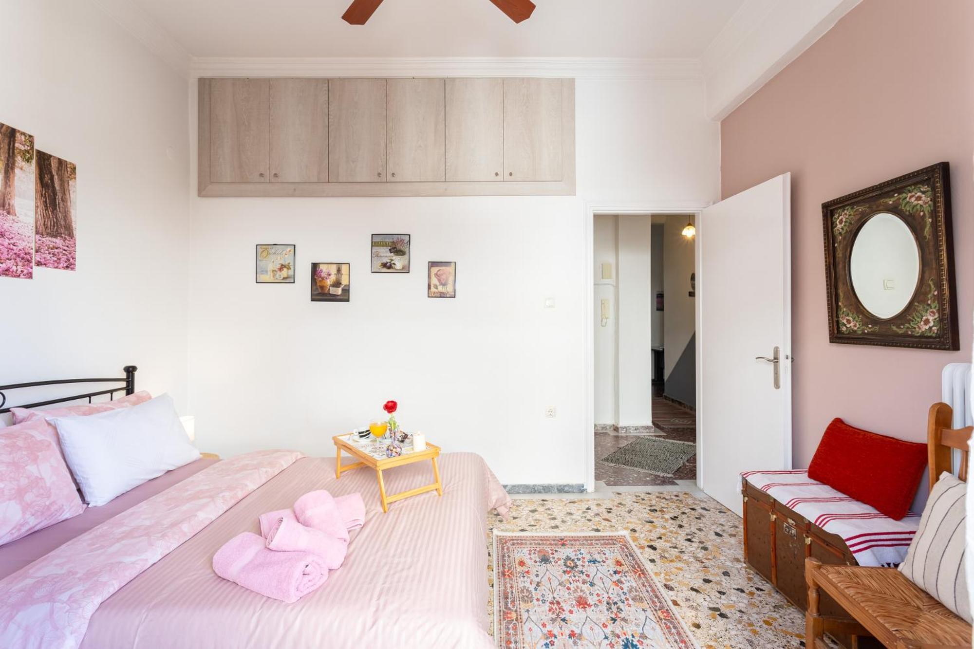 Sofi'S Flat In The City Center, 5Min To The Sea Kalamata Exterior foto